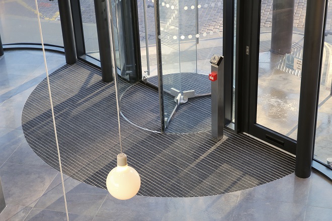 Gradus Esplanade 1500 at 2 London Square