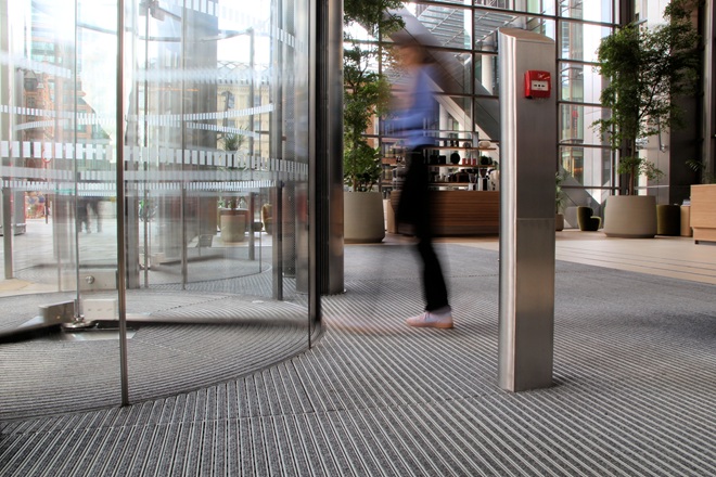 Intraflex Radial - 110 Bishopsgate